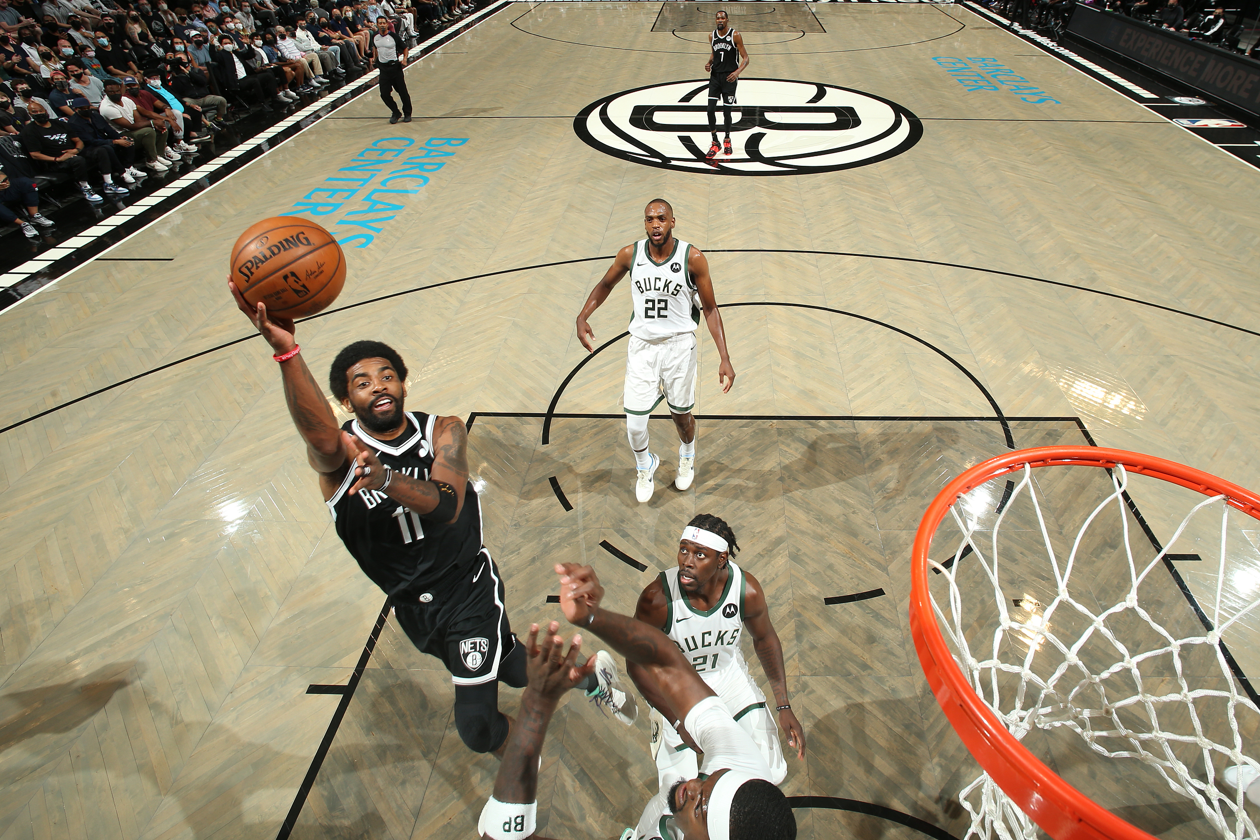 开云体育登录-关于雄鹿实现横扫对手，内外线协同进攻全面展现的信息