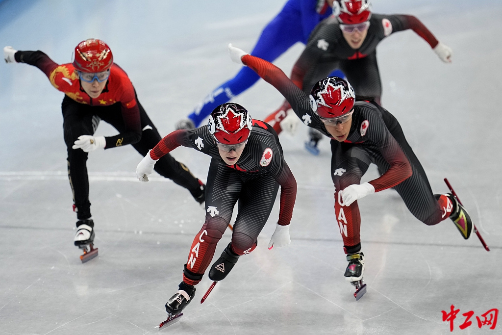 开云体育在线-关于意大利短道速滑选手再夺金牌，实力惊人的信息