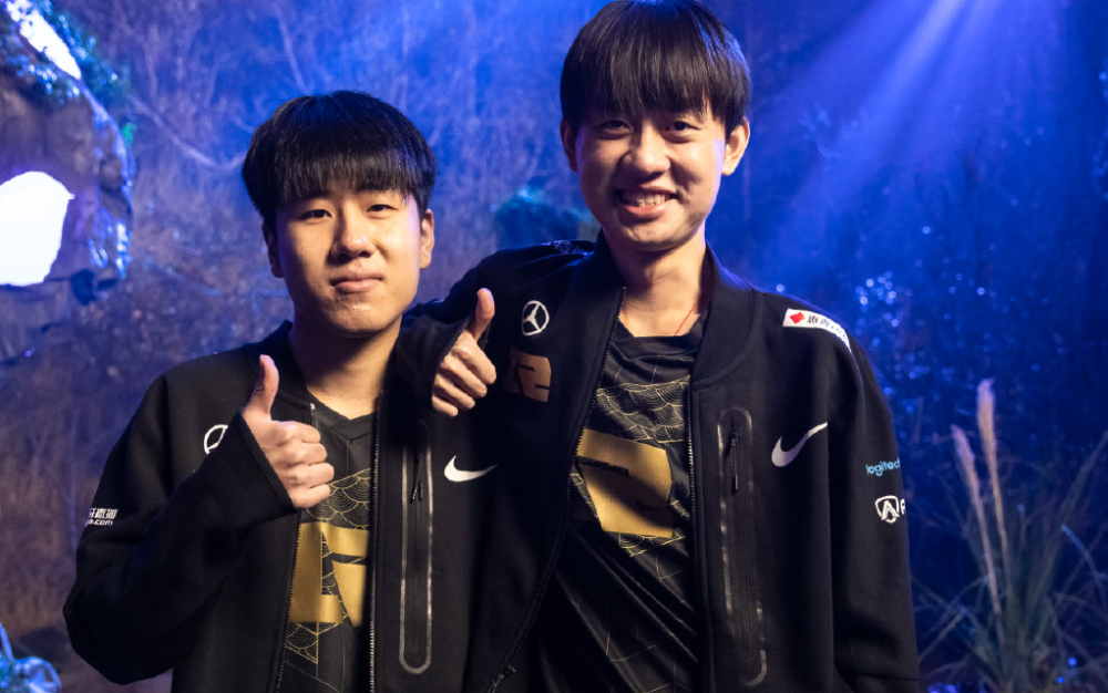 V5翻盘DFM，Jankos关键团战开团秒人顶尖较量四强赛，锁定晋级资格