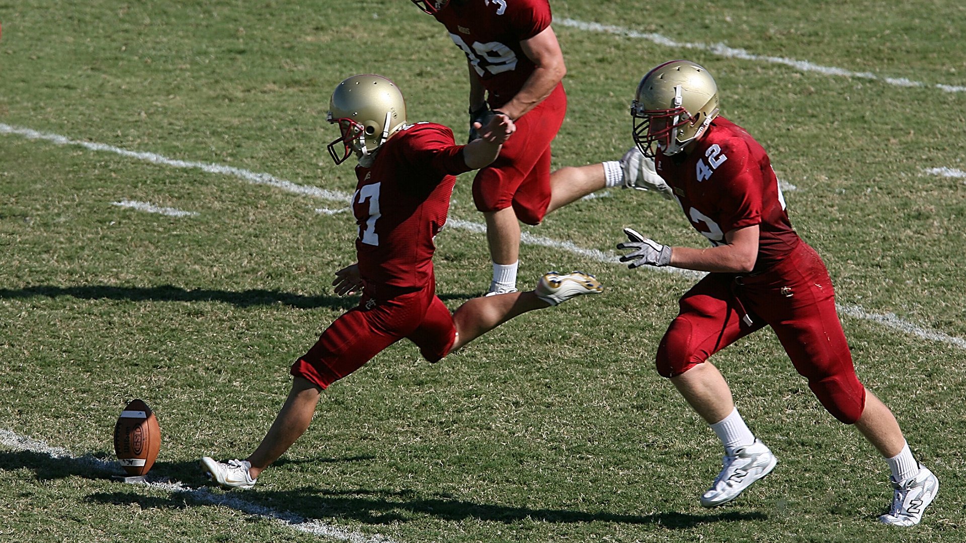 生涯之夜遭遇铁壁封锁,当克莱的12记三分碰上快船的无情绞杀